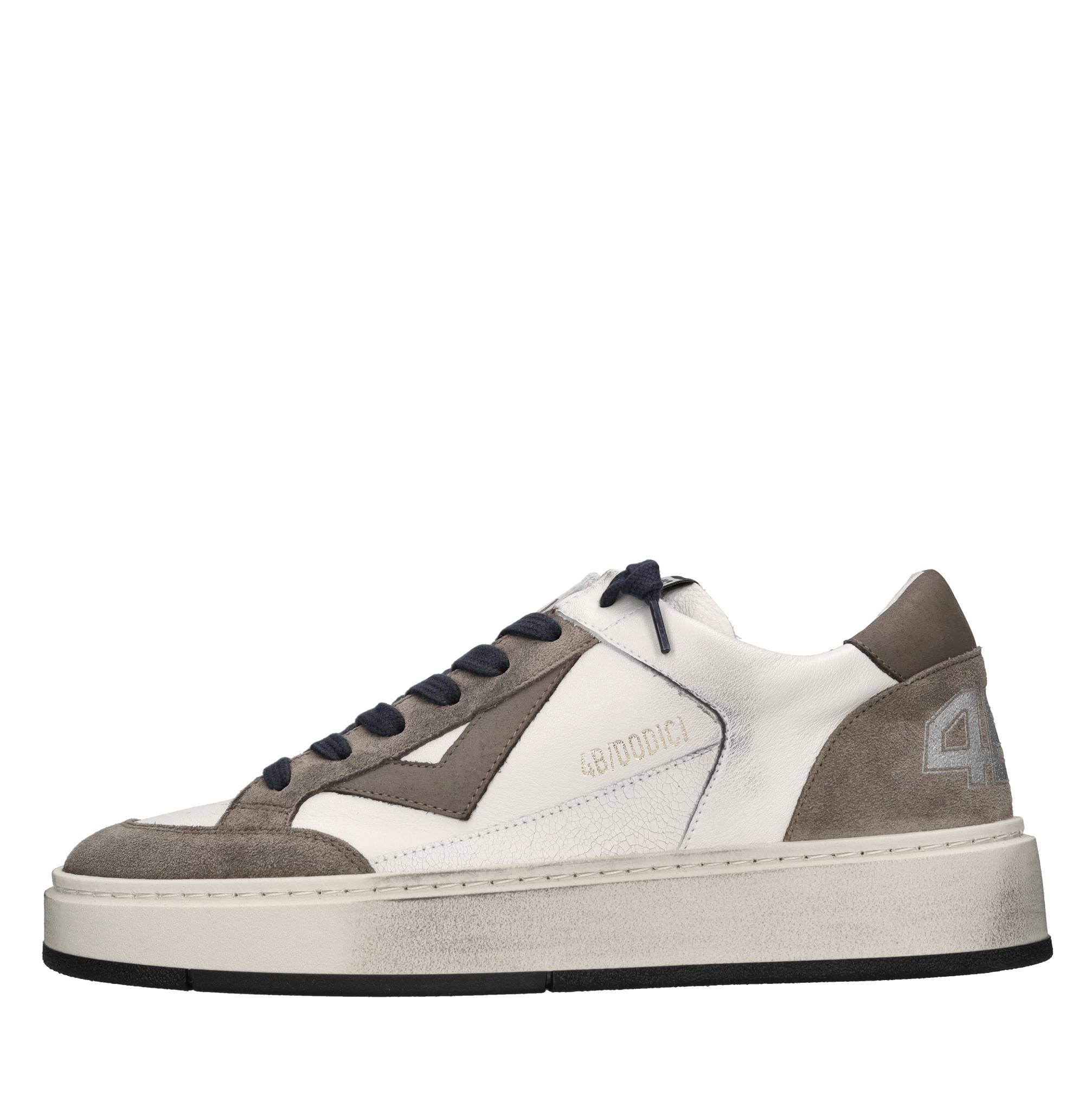 4B12 Sneakers MultiColour