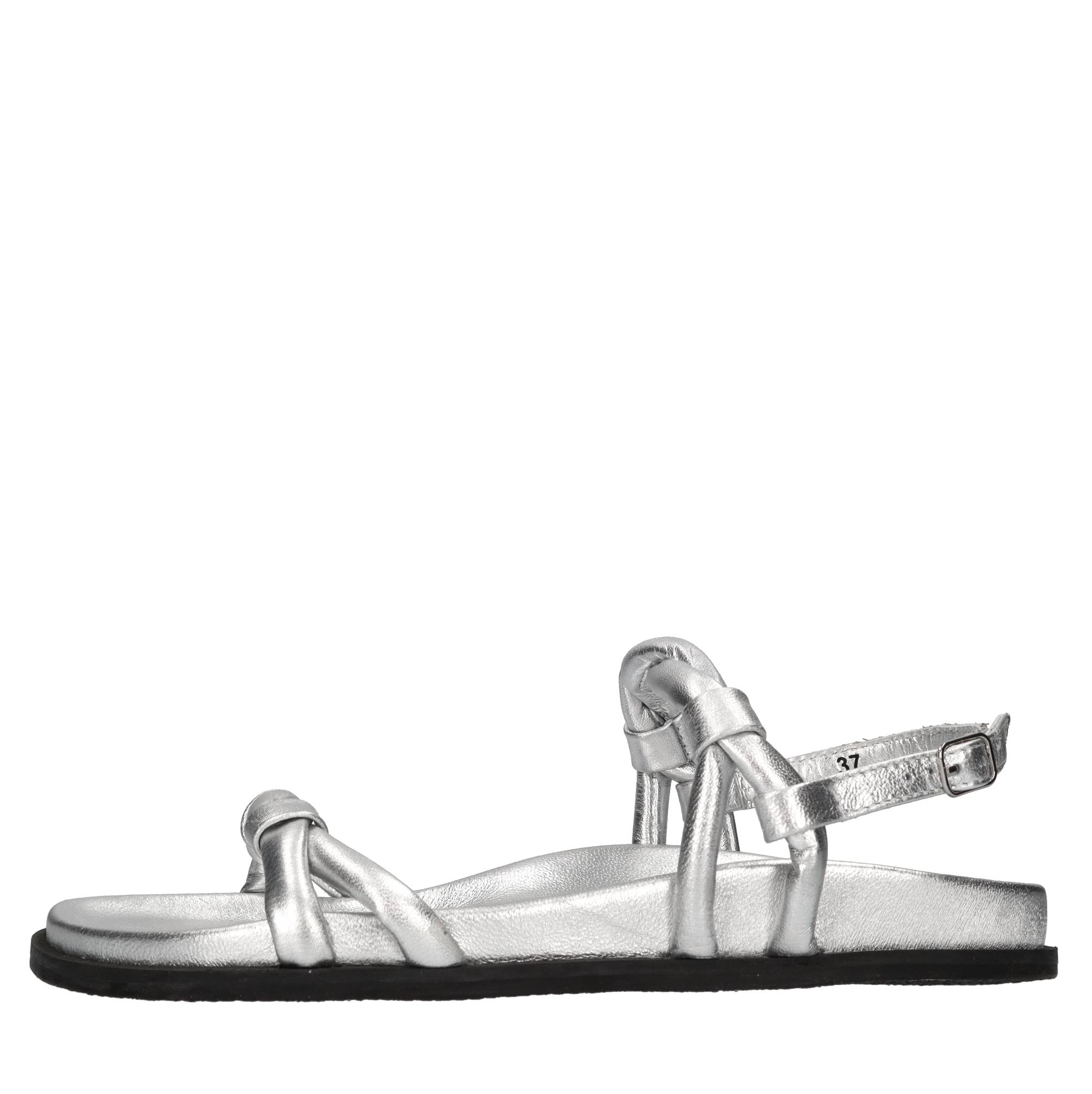 Elena Iachi Elena Iachi Niedrige Schuhe Silber, argento metallici e grigi