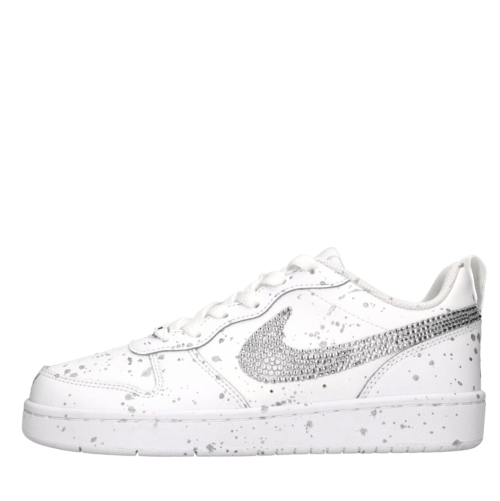 NIKE SEDDYS Sneakers