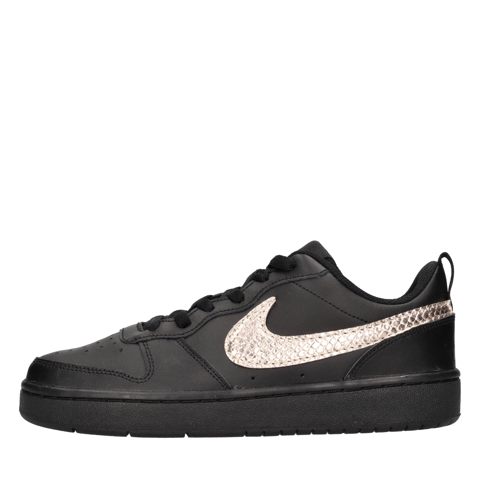 NIKE SEDDYS Sneakers