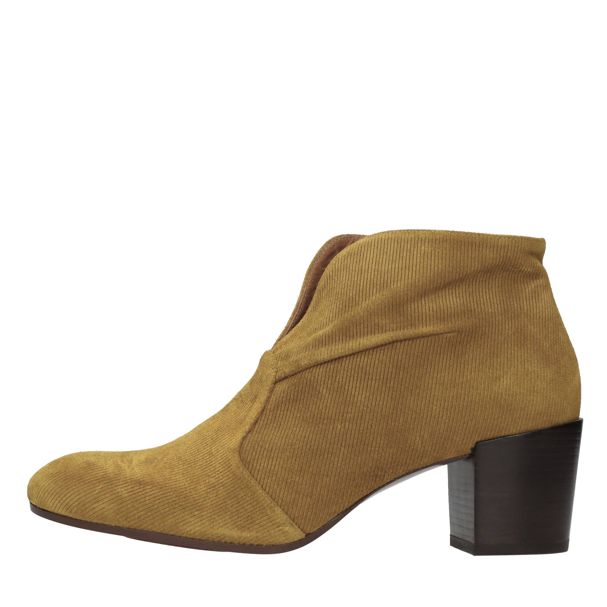 Chie Mihara Boots In Giallo Vivaci