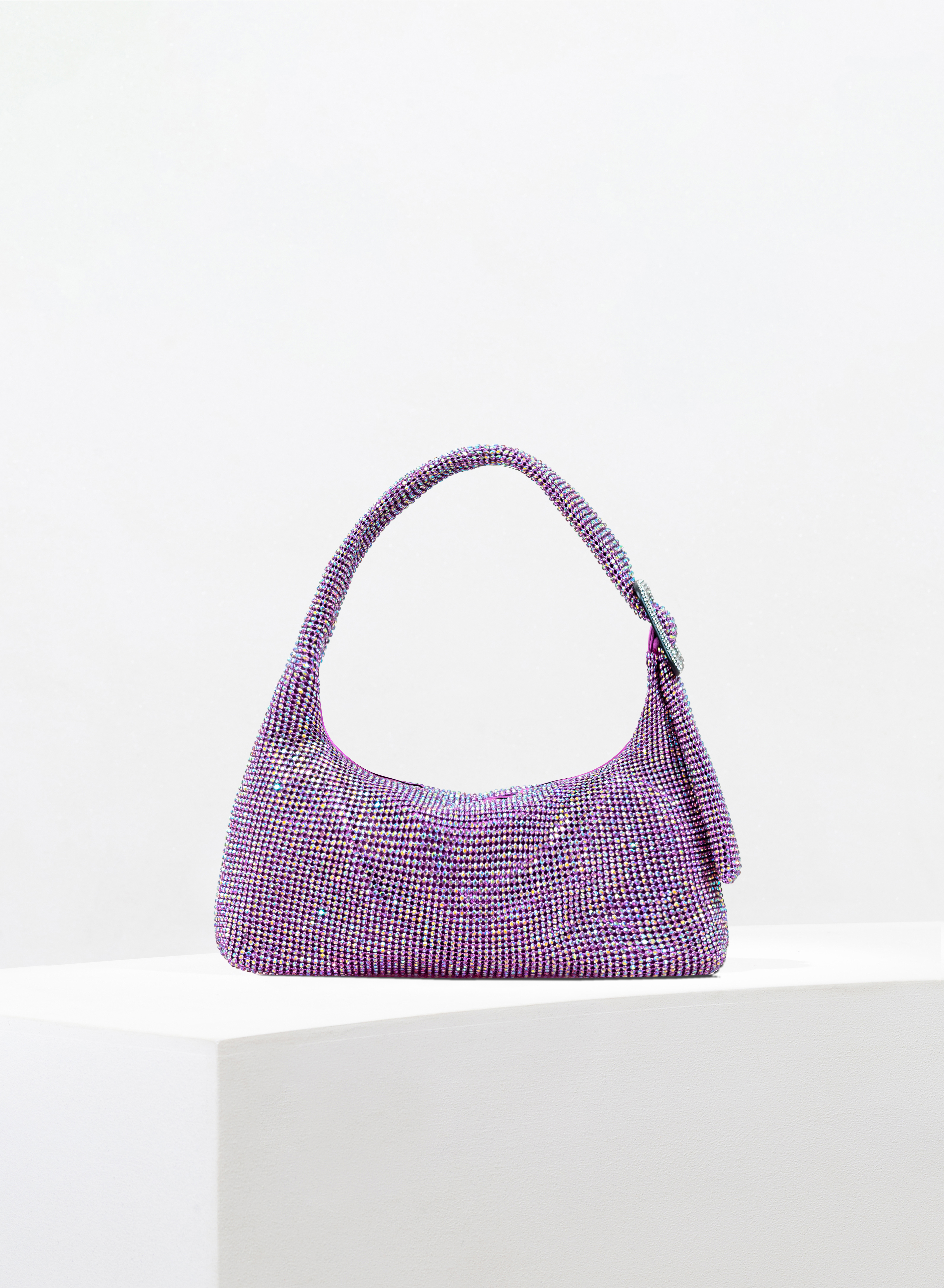 Benedetta Bruzziches Taschen. Viola