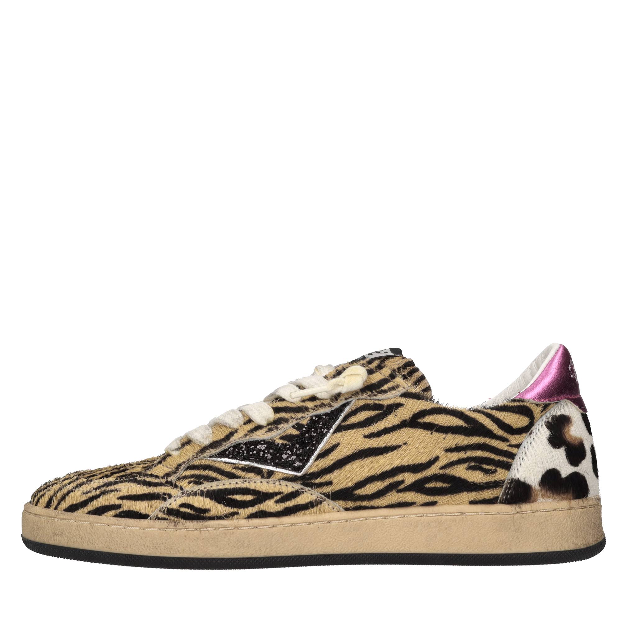 4b12 Tier Turnschuhe