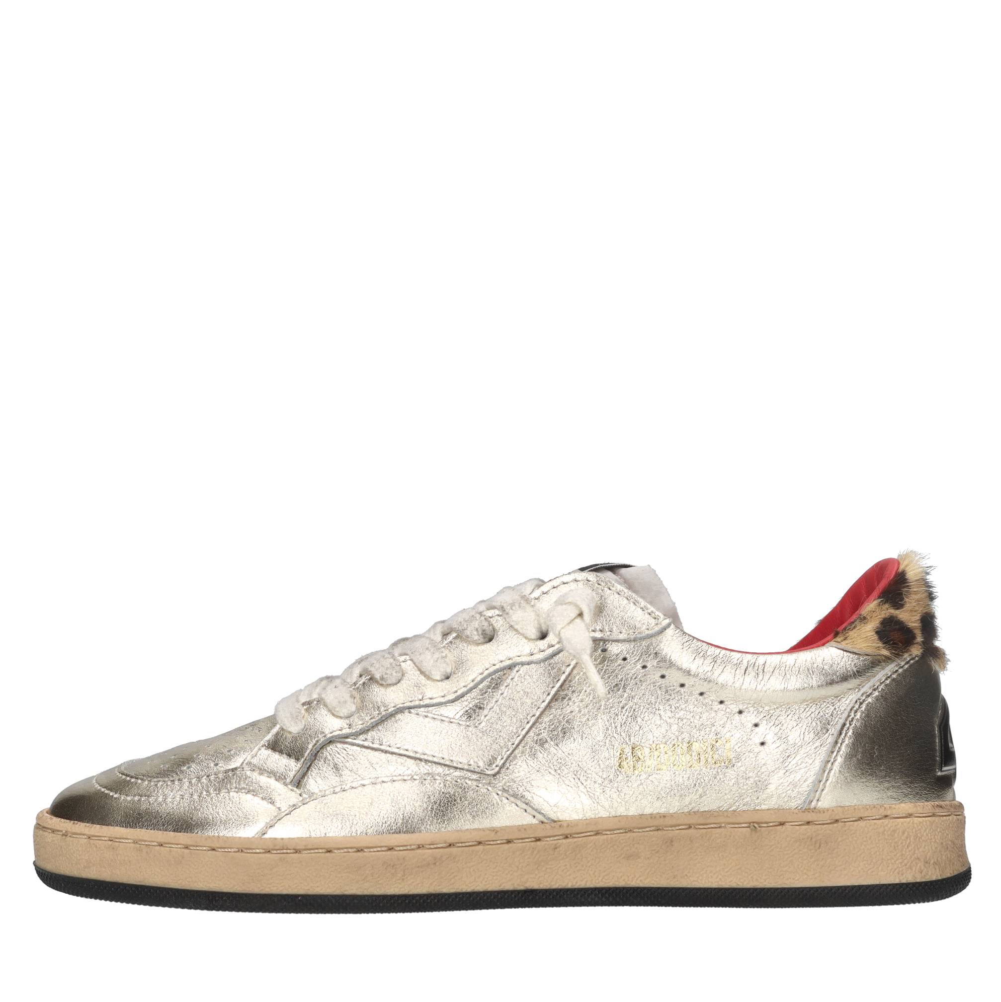 4b12 Sneakers goud
