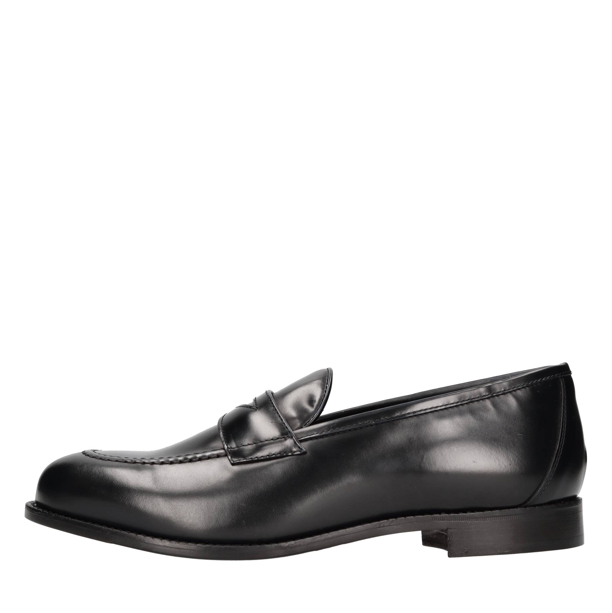 Richard Owen Loafers In Nero Neri E Grigi