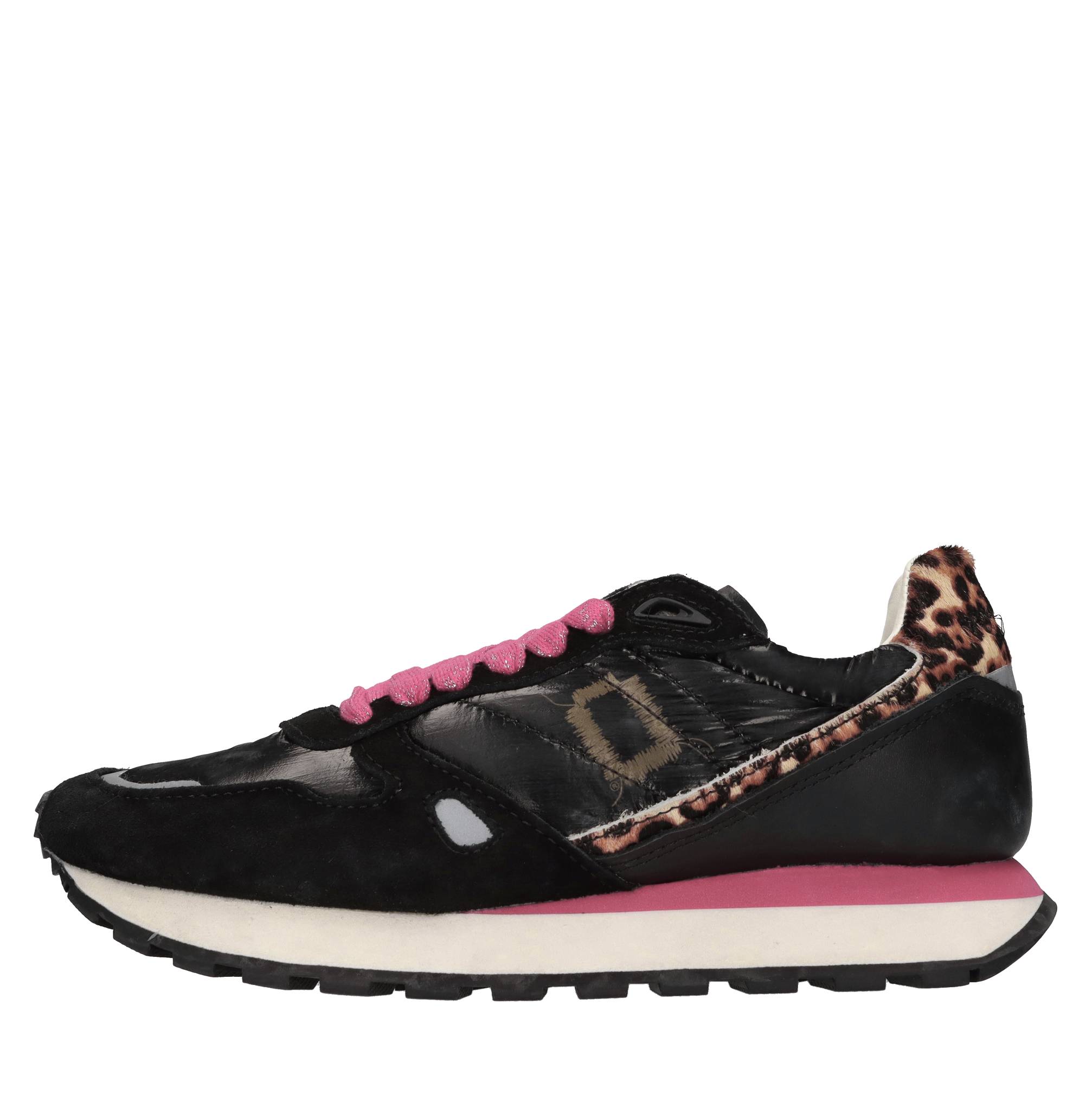 Monoway Zwarte sneakers