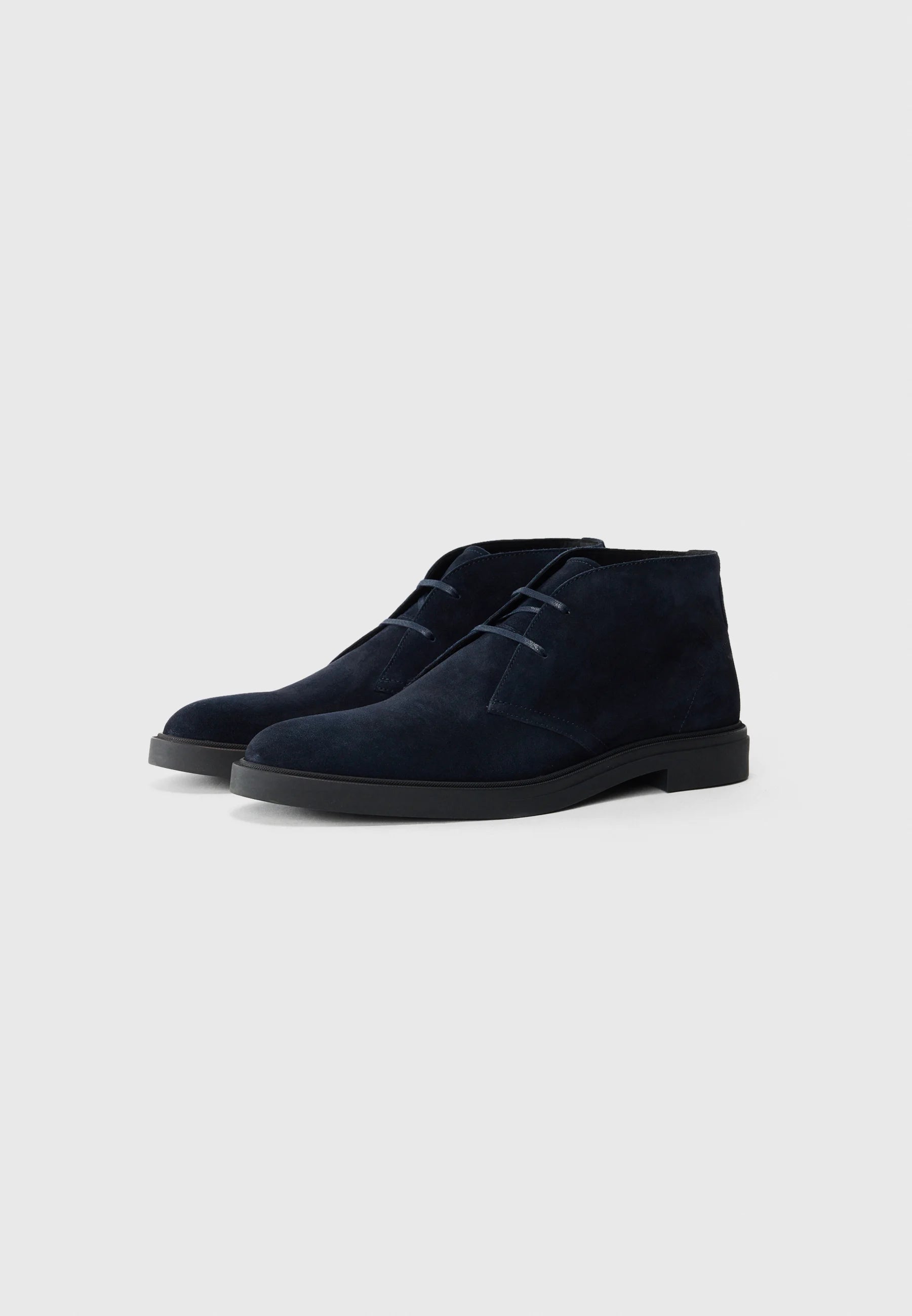 Boss Calev_Desb_sdfb 102618 01 fw25