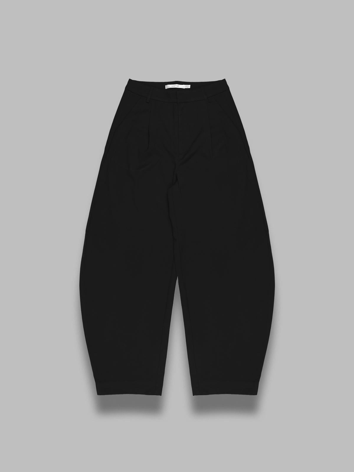 Gestuz Gz Callia Mw Barrel Pants In Black