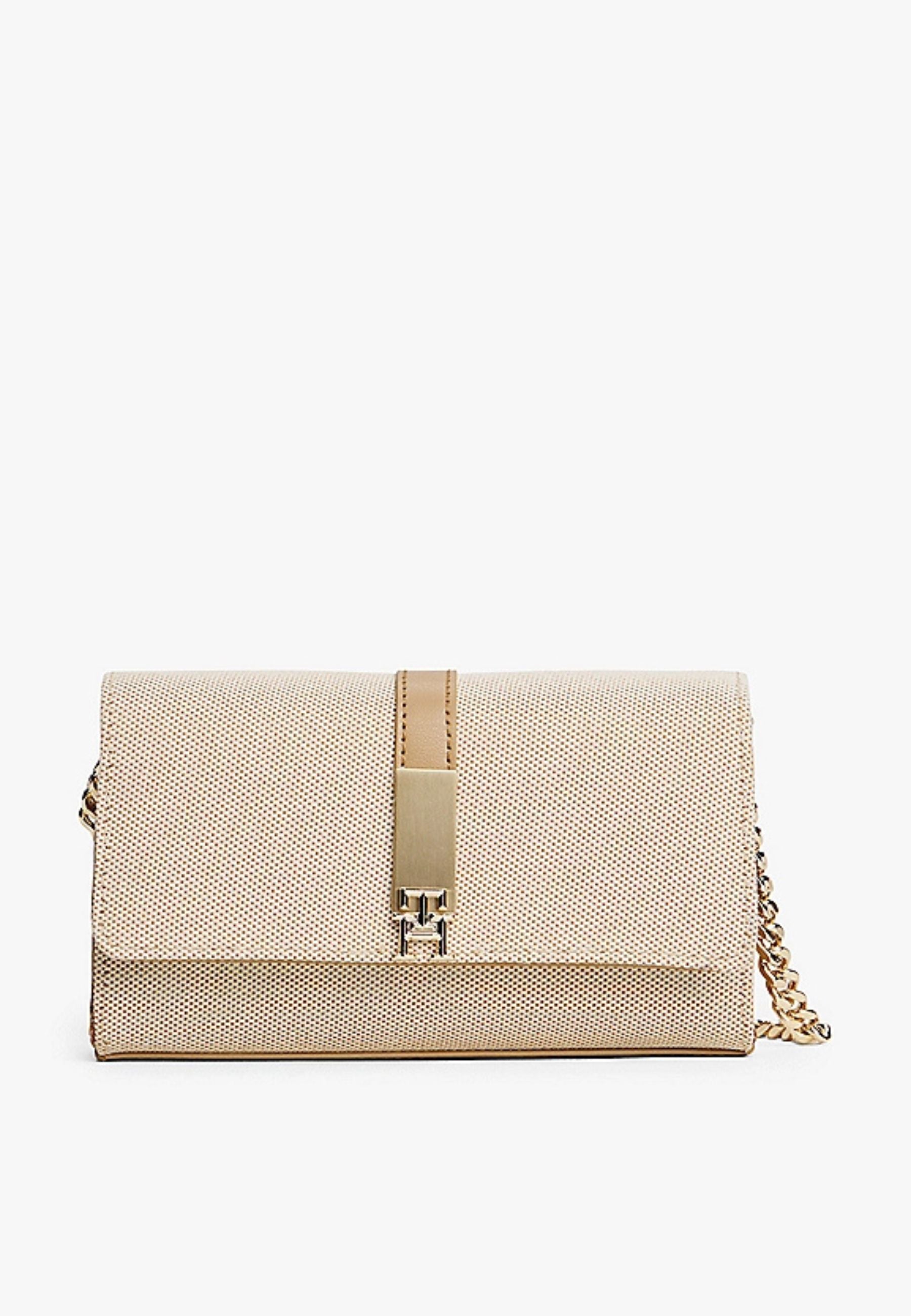 Tommy Hilfiger _ In Sand