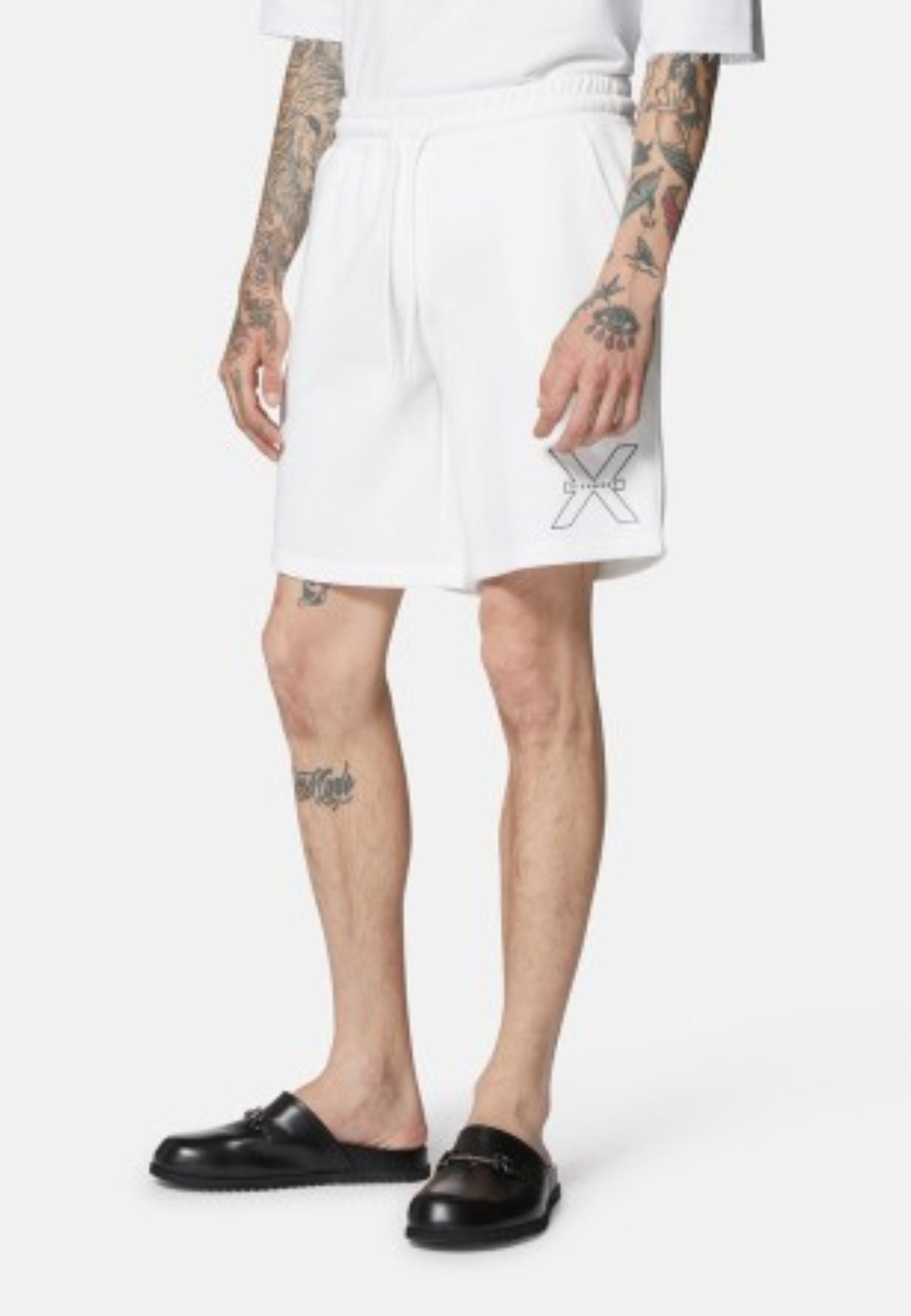 John Richmond John  Richmond Bermuda Fleece Midere In White