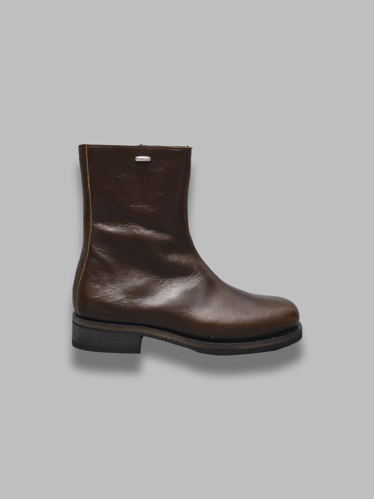 truck boot diep olijfleer