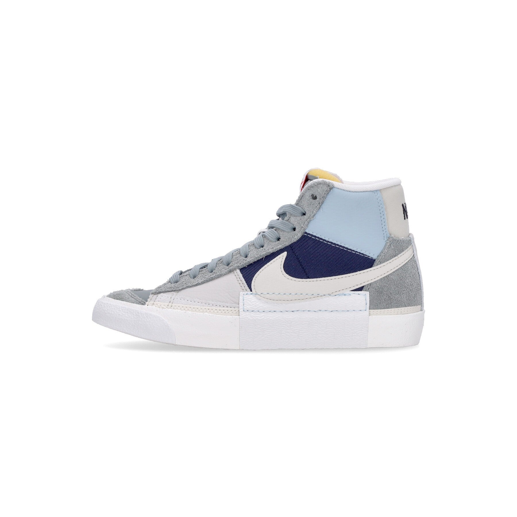 Scarpa Alta Uomo Blazer Mid Pro Club Mica Green/light Bone/midnight Navy