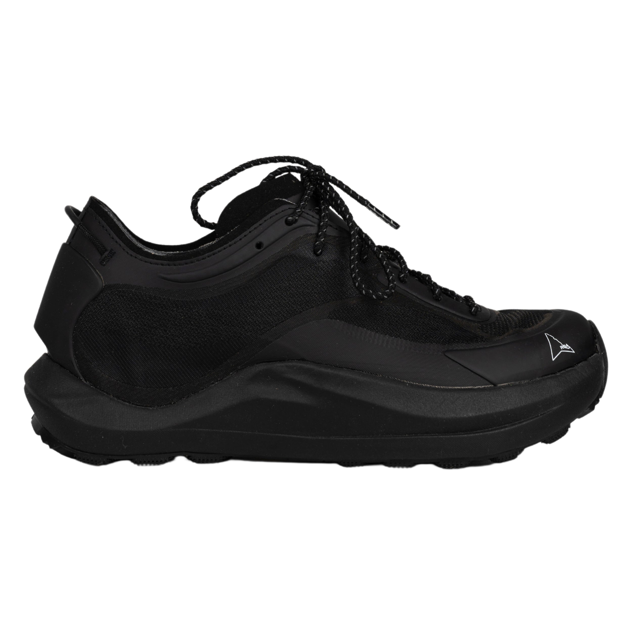 Sella Sneakers in Black