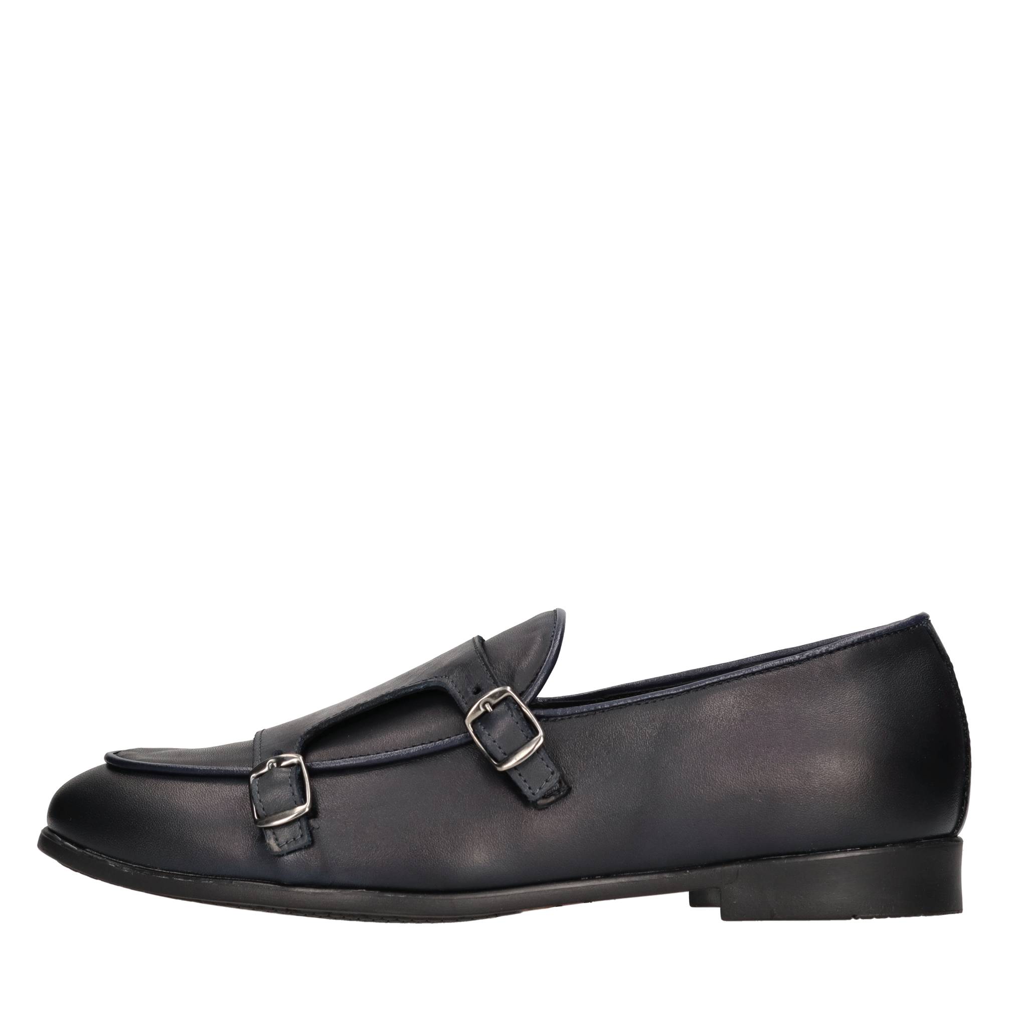 LUCA CARACCIOLO Flat shoes Blue