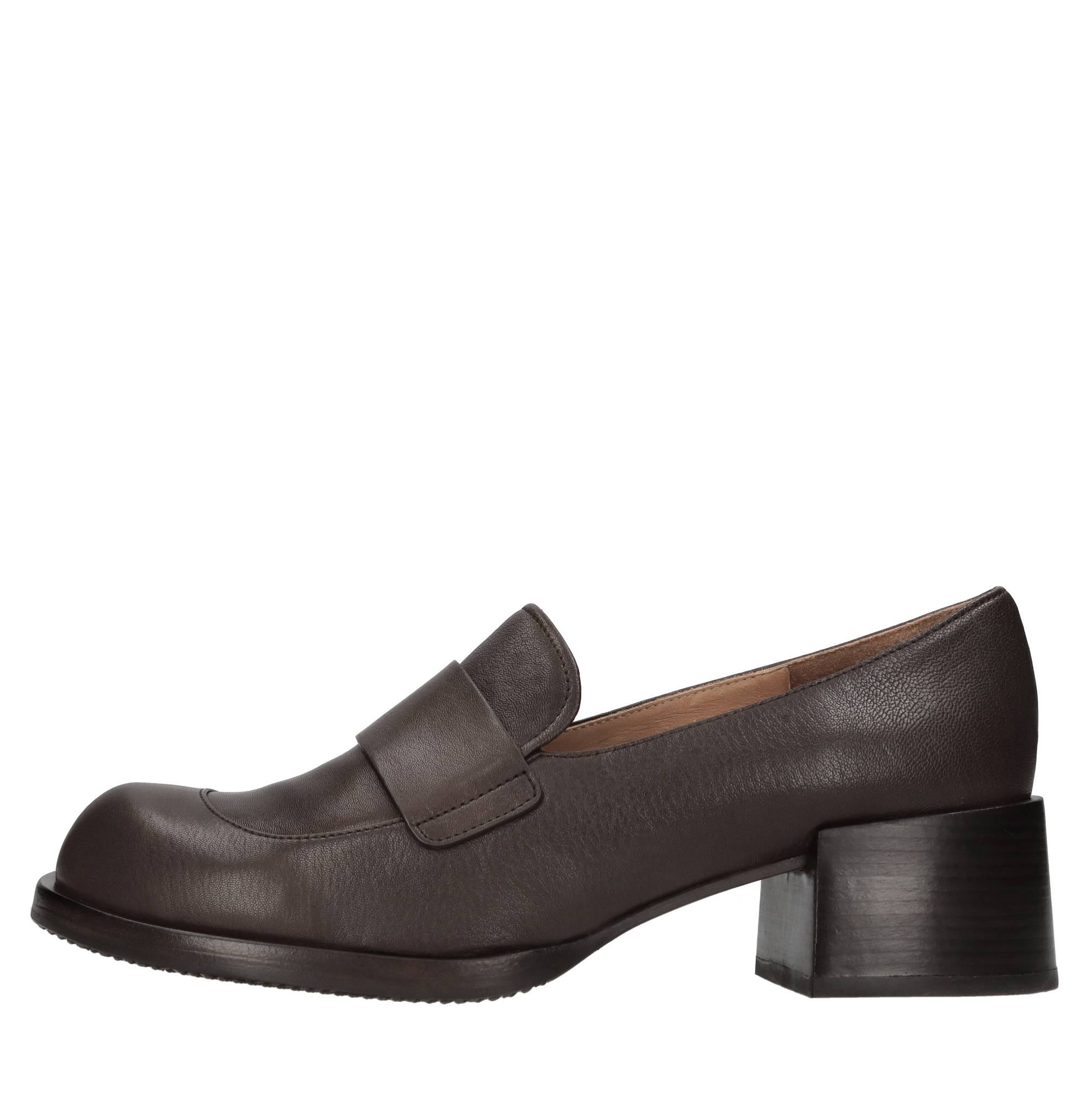 Chie Mihara Lage schoenen Moro Head