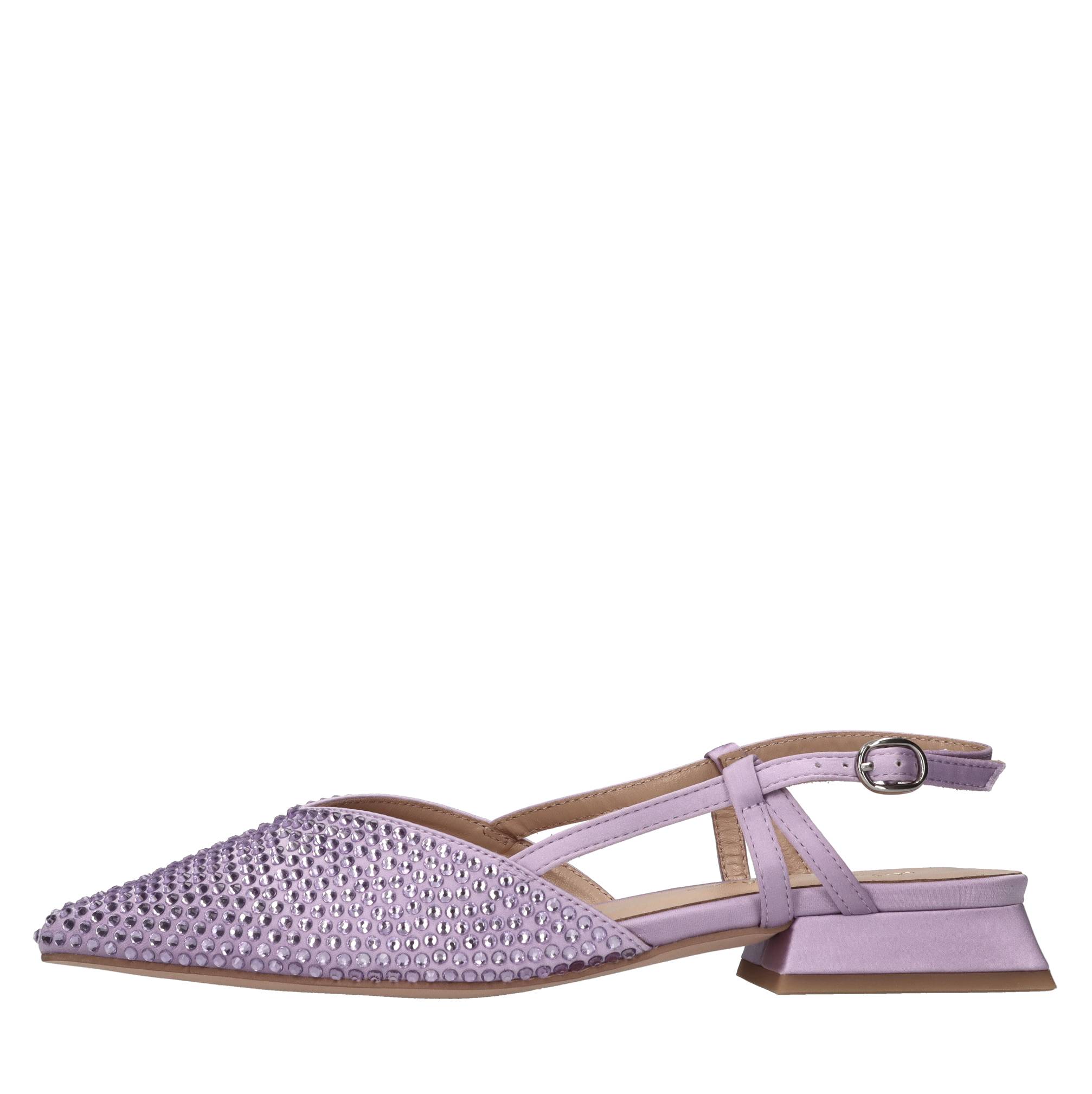 Alma En Pena Flat Shoes In Purple