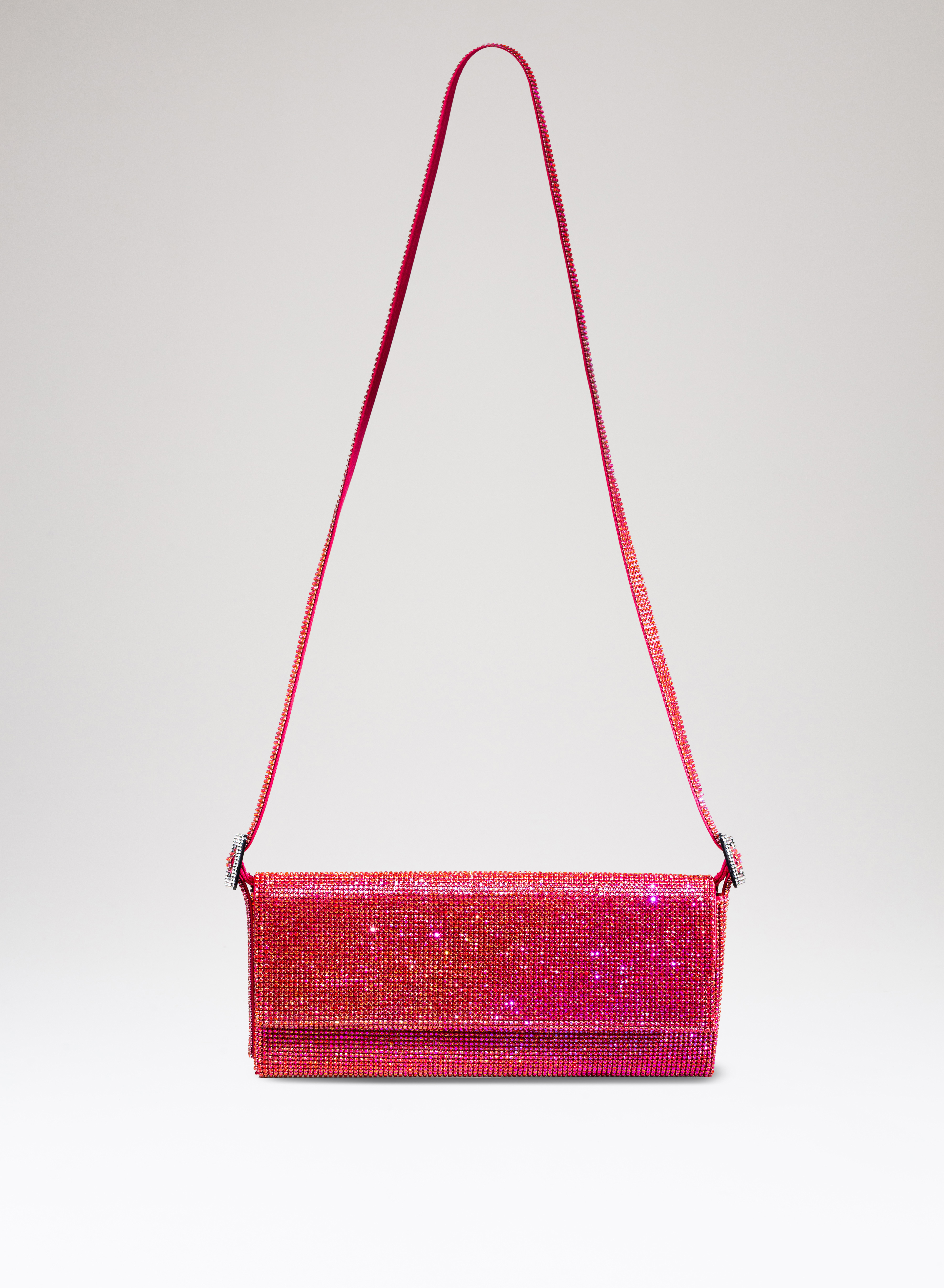 Benedetta Bruzziches Taschen. Rot