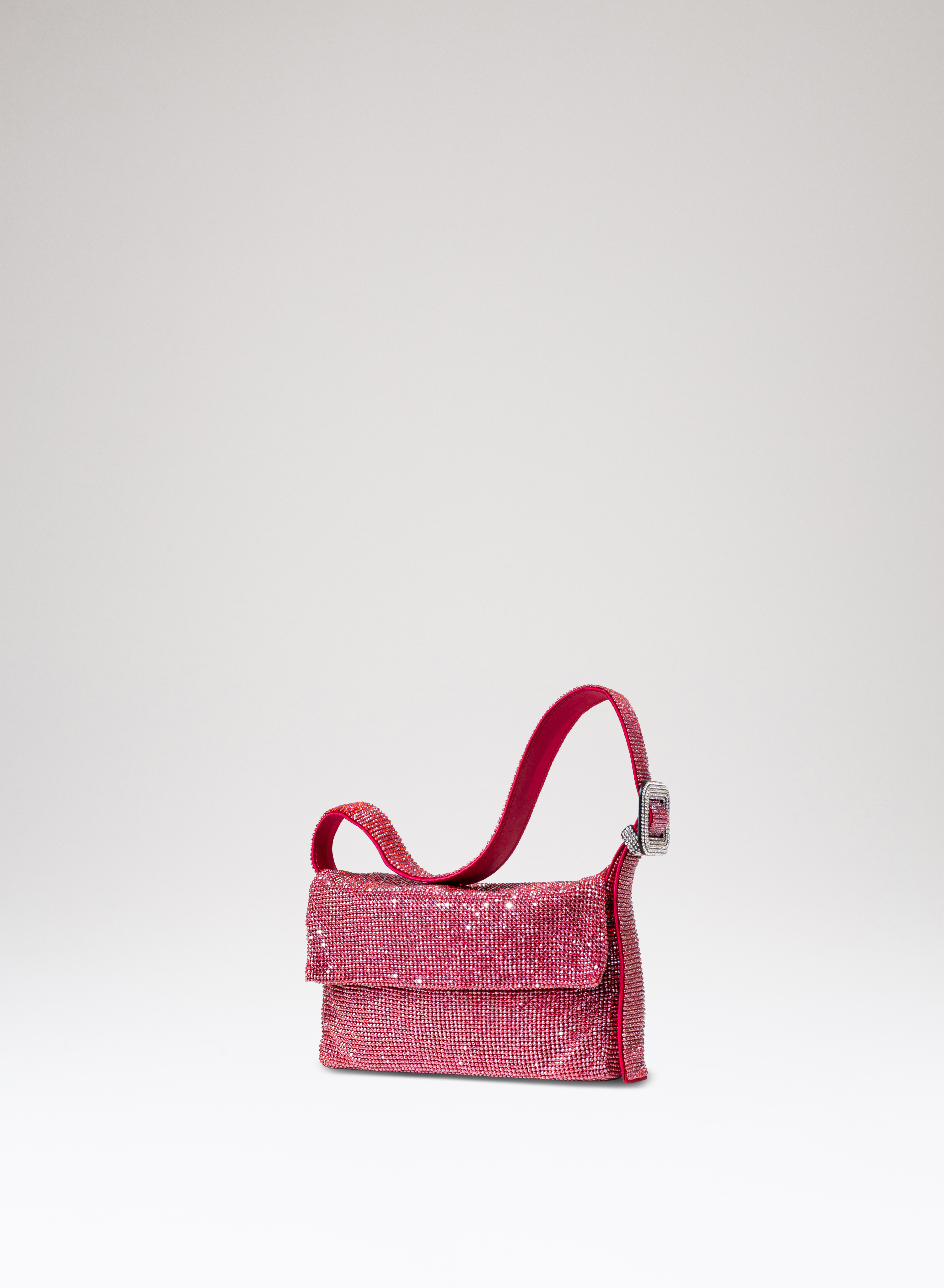 Benedetta Bruzziches Taschen. Rot