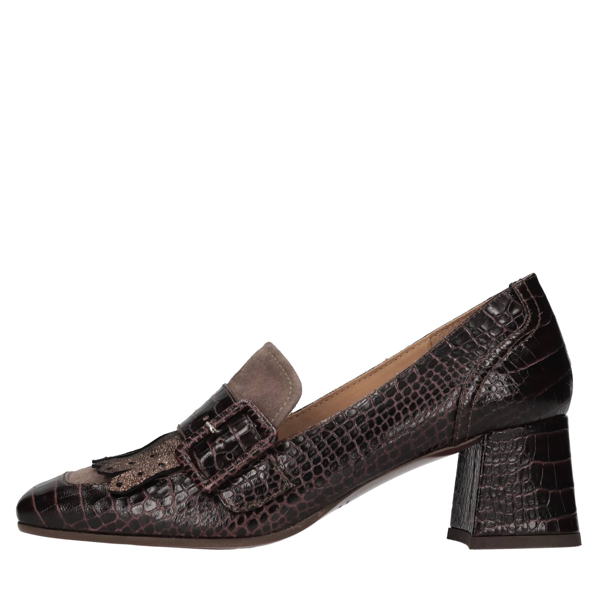 Chie Mihara Niedrige Schuhe Multicolor
