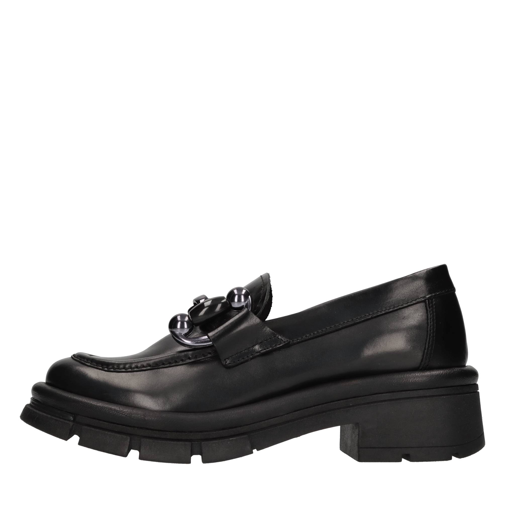 Pawelk's Flat Shoes In Nero Scuri