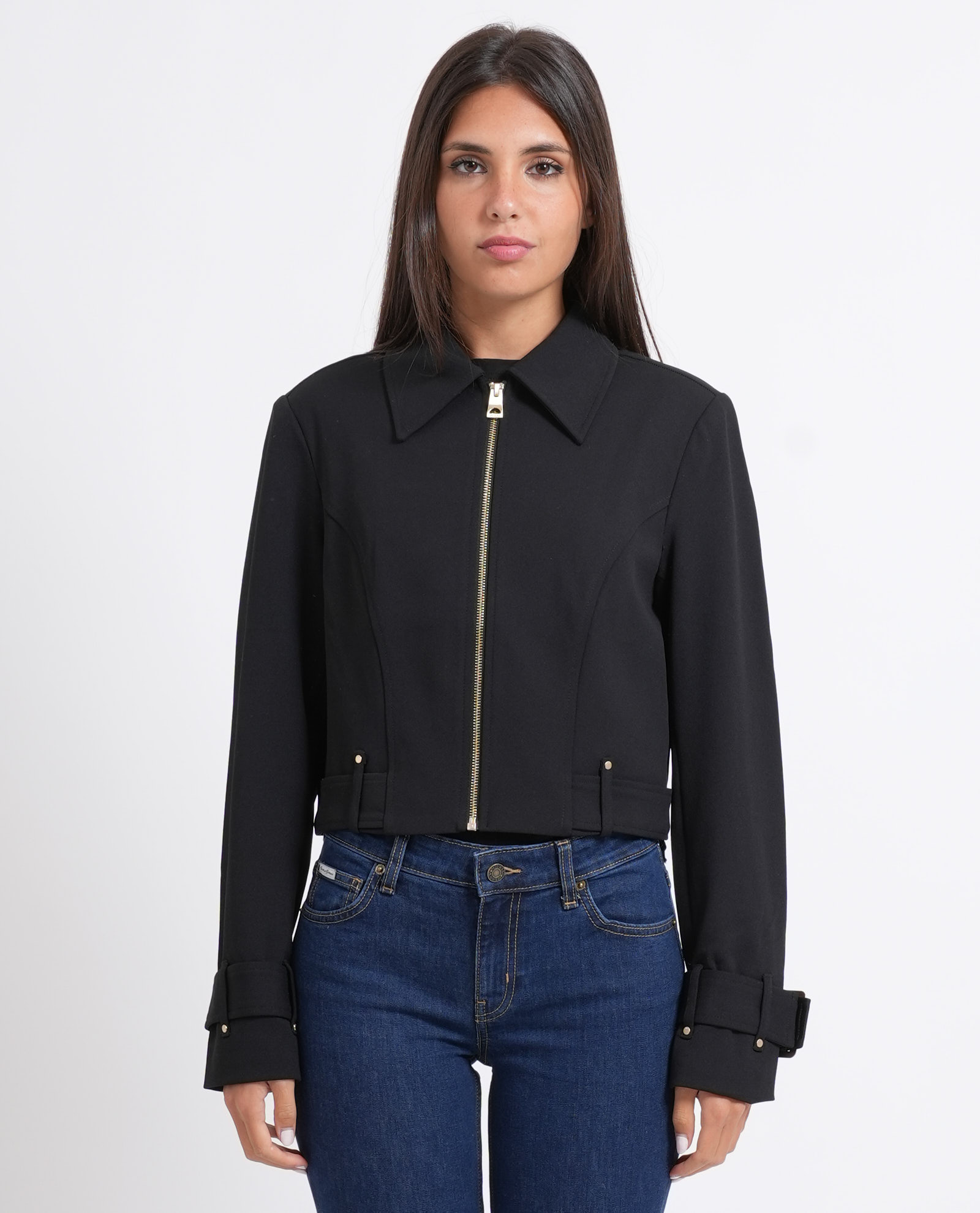 Guess Vestes noires 184$