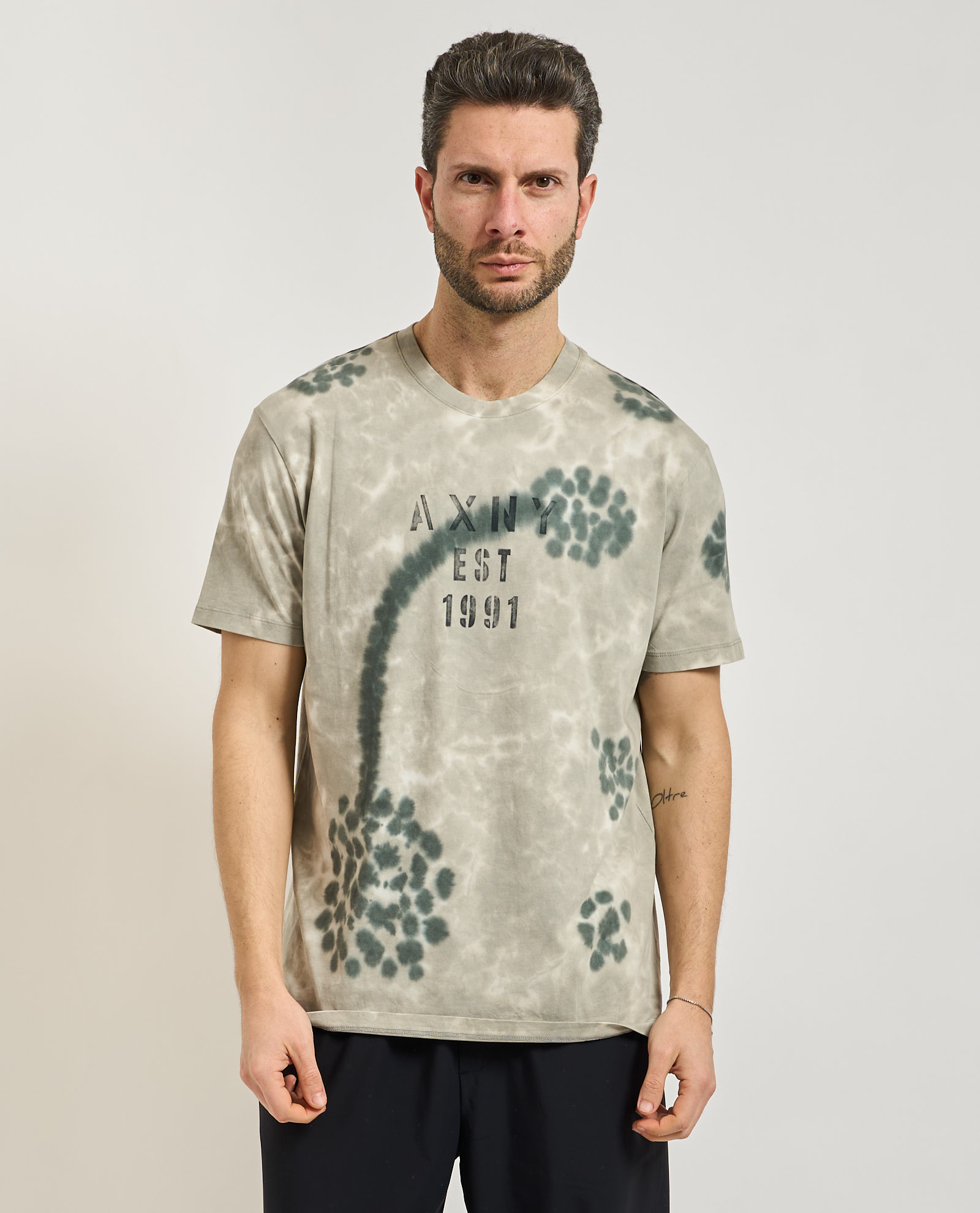Armani Exchange T-shirt et Polo Grigio 109 €