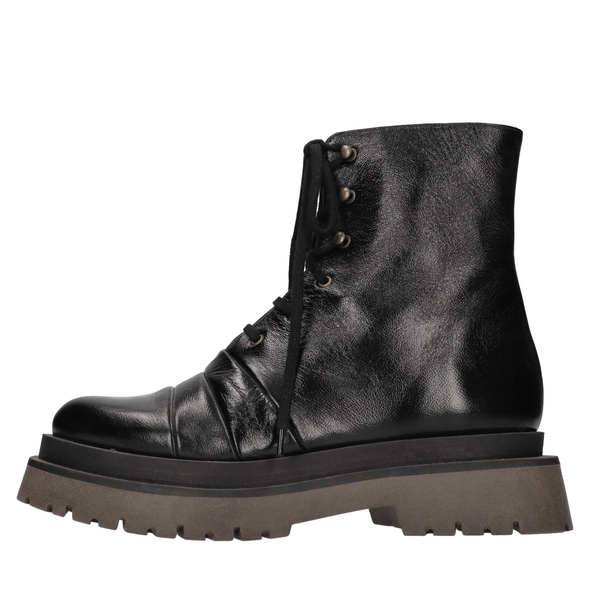 Chie Mihara Boots In Nero Scuri